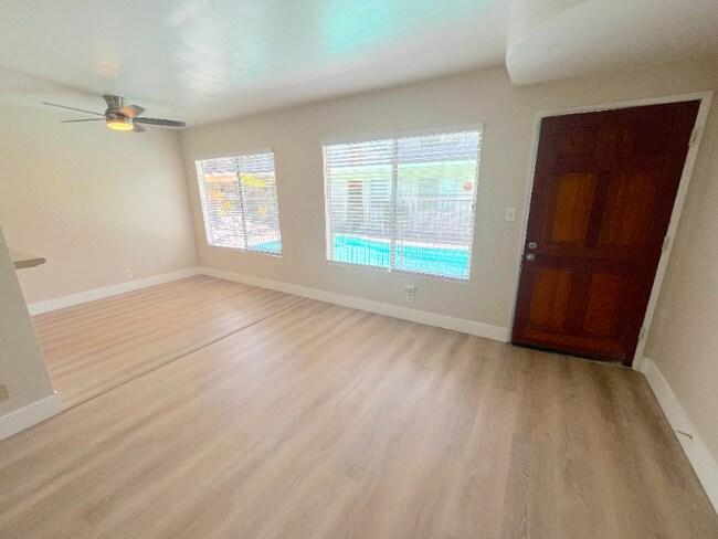 Building Photo - 2115 Placentia Ave
