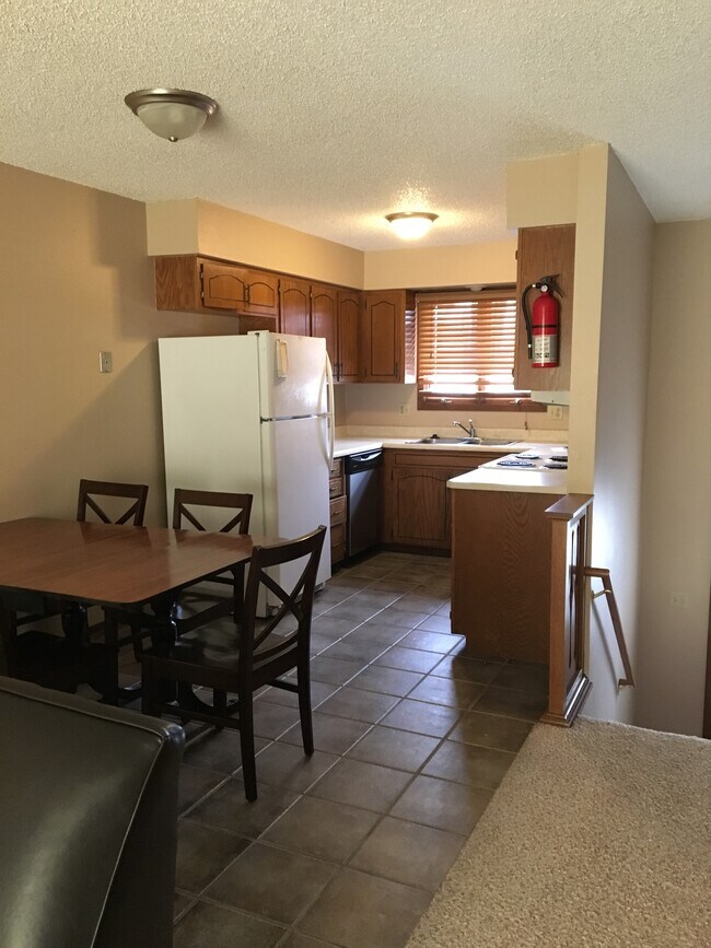 Foto del edificio - 1843 Hollywood Ct