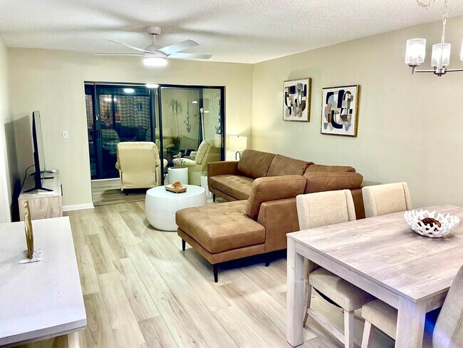 Building Photo - 4607 Longwater Chase