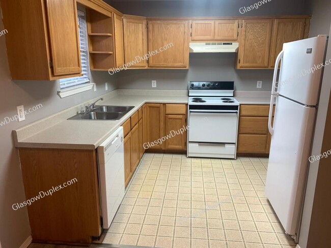 Building Photo - 127 Brittany Ln