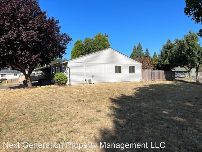 Building Photo - 3 br, 1 bath House - 286 Anton Ct