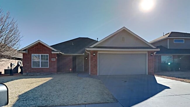 Building Photo - 11812 NW 134th St