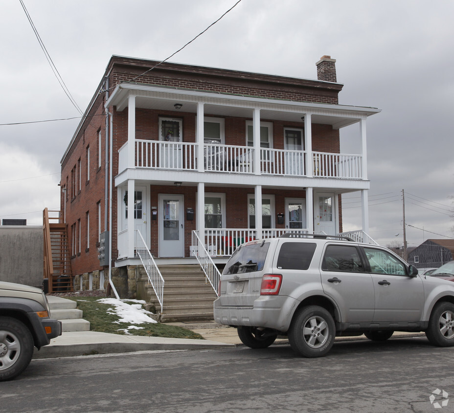 Building Photo - 1712-1718 Tripp Ave