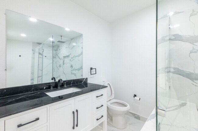 Foto del edificio - 1101 NW 14th Ct