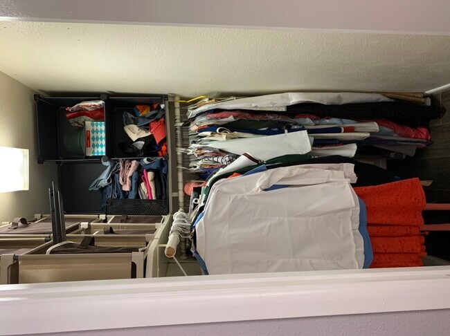 Foto del edificio - 1331 E Purdue Ave