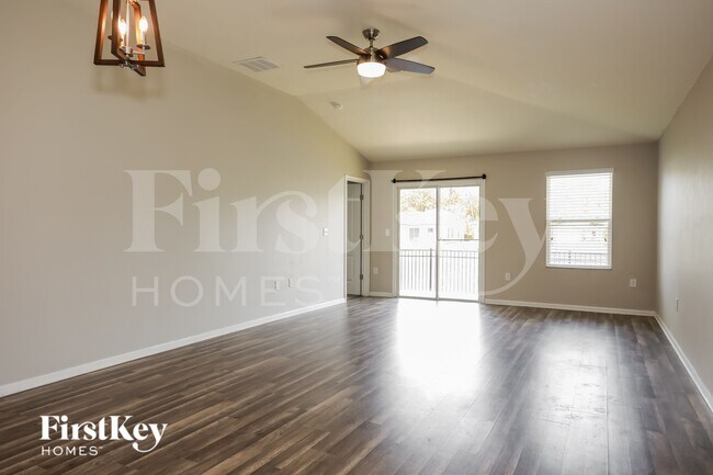 Foto del edificio - 457 Ashby Lndg Wy