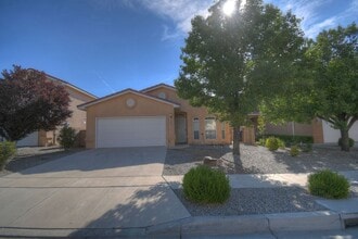 Building Photo - 908 Tumulus Dr NW