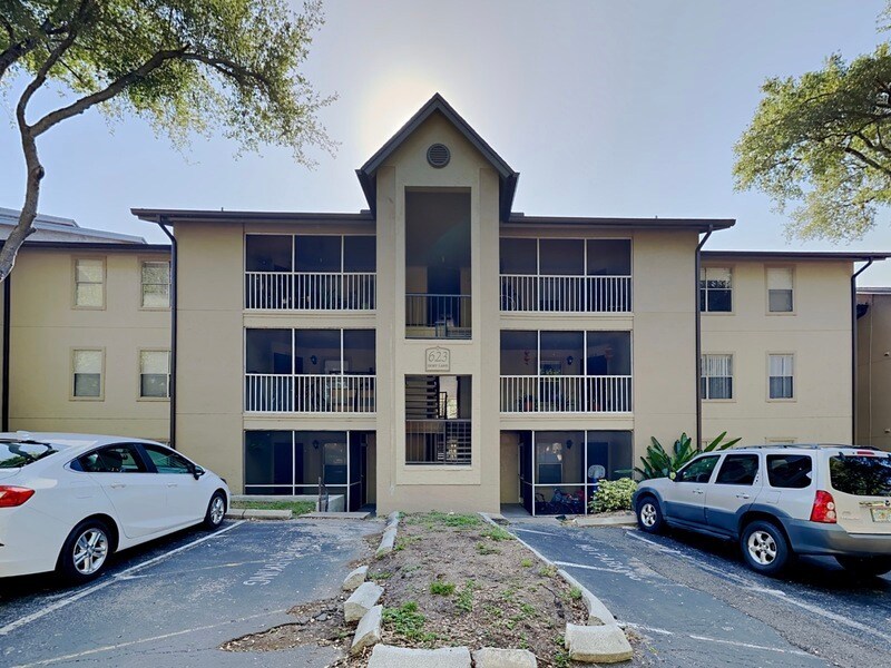 Foto principal - 623 Dory Ln