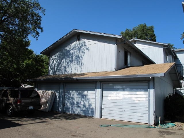 Primary Photo - 2092 East St