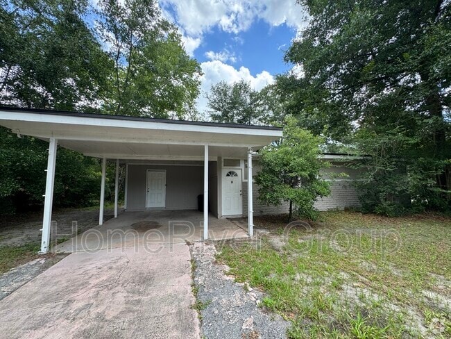 Building Photo - 7805 La Trec Dr