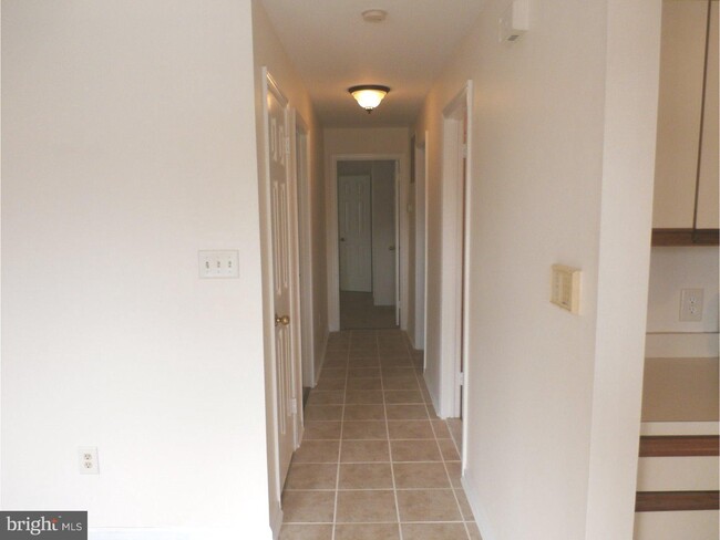 Foto del edificio - 3403 Waltham Ct