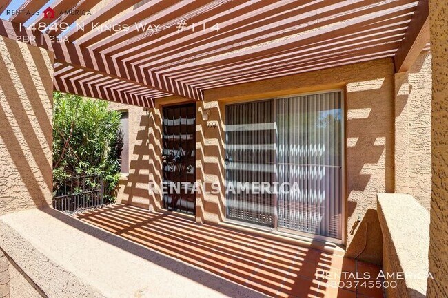 Foto del edificio - 14849 N Kings Way