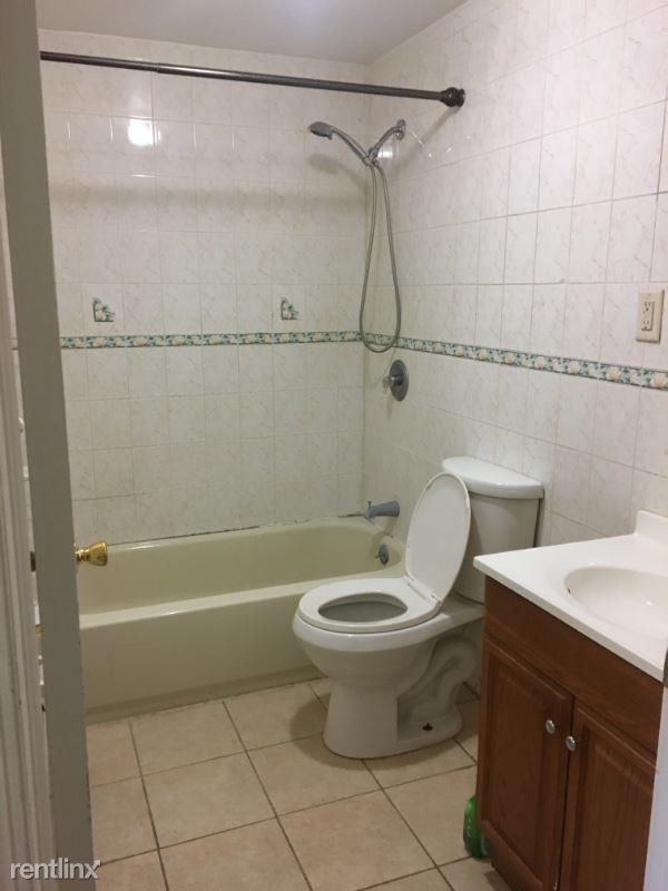 Building Photo - 3 br, 2 bath Apartment - 1548 Pacific St
