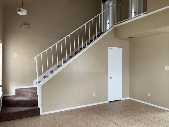 Building Photo - 3505 Winchester Dr