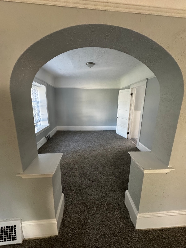 Photo - 1189 E 84th St (Cleveland, OH) Apartment