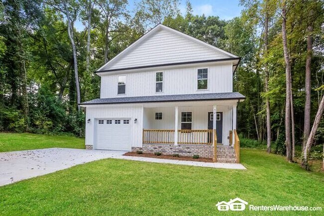 Building Photo - Newly built 4 bedroom 2 bath