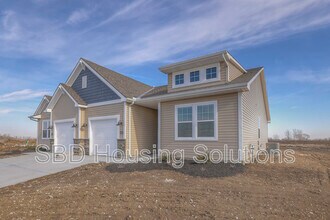 Building Photo - 27402 E Oak Vw Dr