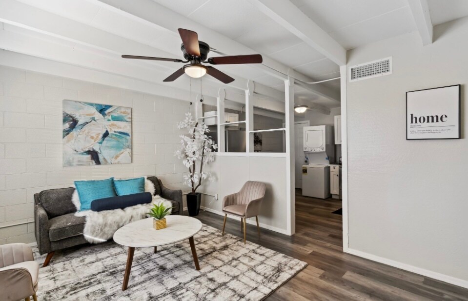 Foto principal - 1562 E Peoria Ave