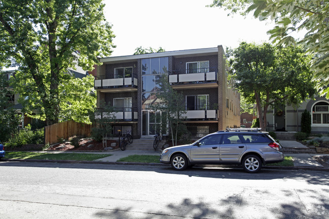 Primary Photo - 1362 Clayton St. Apartments