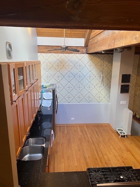 Huge Open Kitchen with Stainless Steel Appliances - 1140 W Cornelia Ave Apartment