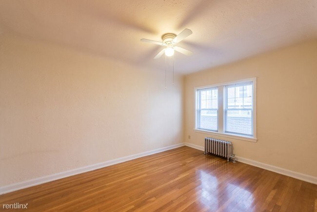 Building Photo - 1 br, 1 bath  - Edgeley