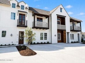 Building Photo - 104 Shirekeep Ln