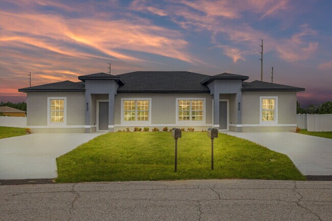 Building Photo - Modern Living Meets Comfort – Stunning 3 Bed, 2 Bath Home!