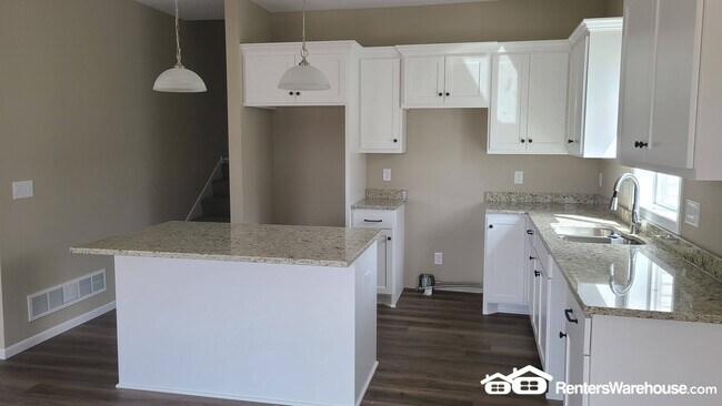 Foto del edificio - 1027 45th Ave NE
