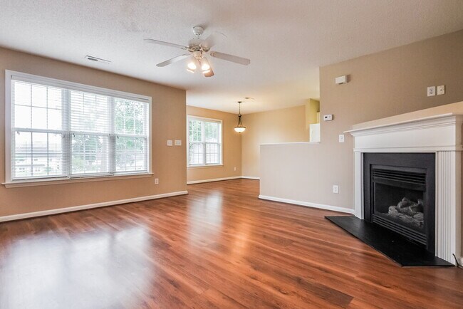 Foto del edificio - 2232 Castle Pines Dr