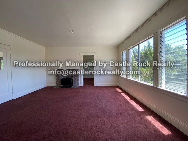 Building Photo - 210 Ridgeway Ave