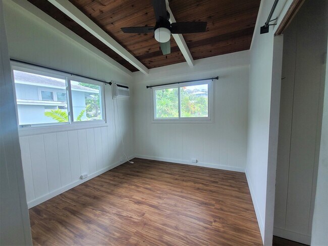 Building Photo - Keolu Hills - recent renovation on a dead ...