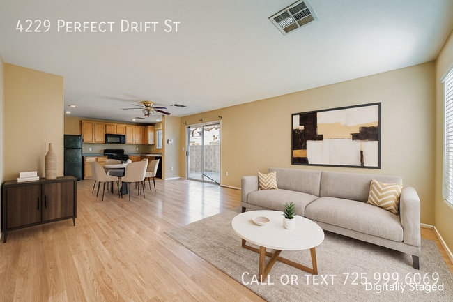 Foto del edificio - 4229 Perfect Drift St