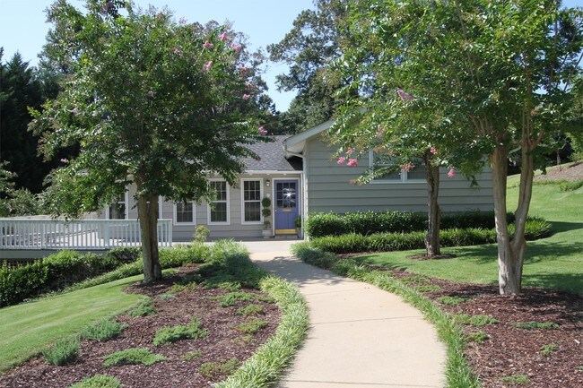 Building Photo - 220 Emory Rd