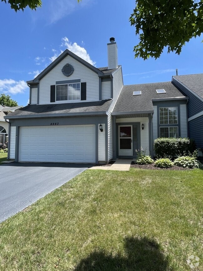 Building Photo - 4440 Larkspur Ln
