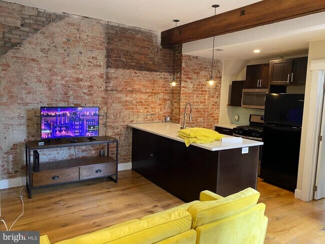 Foto del edificio - 238 S 20th St