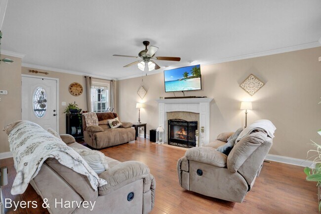 Foto del edificio - 3 br, 3.5 bath House - 3654 Fox Tail Drive
