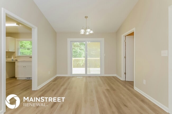 Foto del edificio - 95 High Ridge Rd