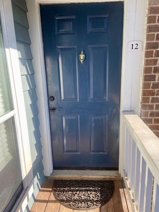 Foto del edificio - 2512 Cranbrook Ln