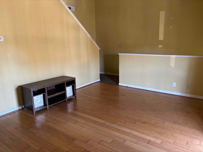 Photo - 755 Burcale Rd Apartment