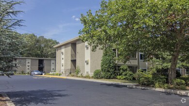 Shady Oaks Apartments Ri Shady Oaks Apartments Ri