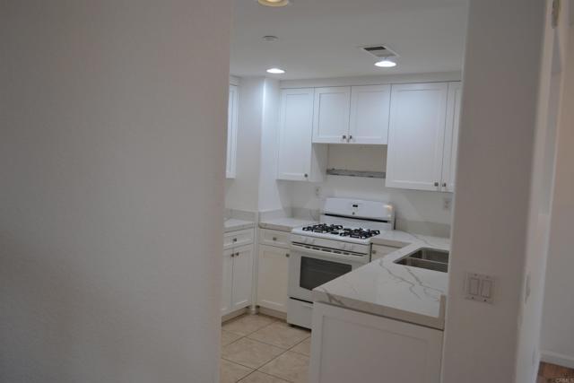Foto del edificio - 710 Portside Pl