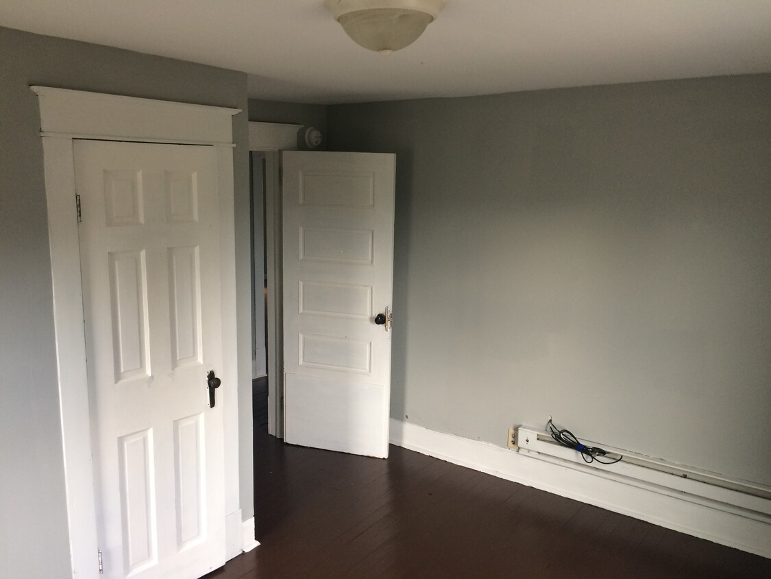 Foto principal - 201 Welsh Hill Rd SW
