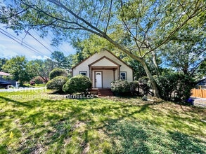 Building Photo - 1391 N Druid Hills Rd