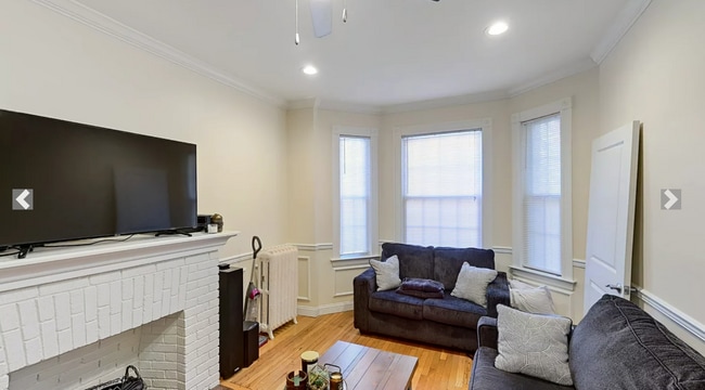 Building Photo - 14 Glenville Ave Building Photo - 14 Glenville Ave