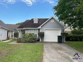Building Photo - 121 Bayside Cir