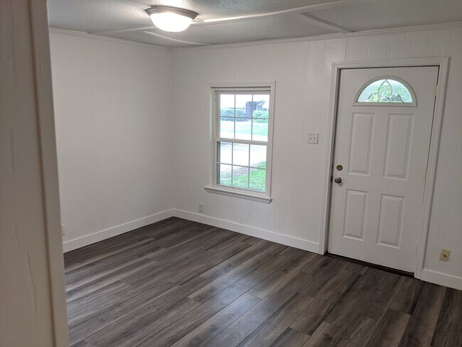 Living Room - 204 Stahl Ave