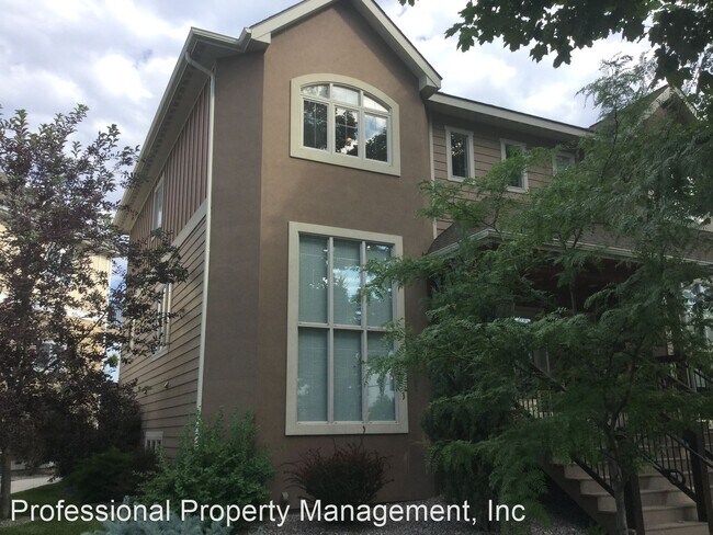 Foto del edificio - 4 br, 2.5 bath House - 1105 Stephens Ave - 1B