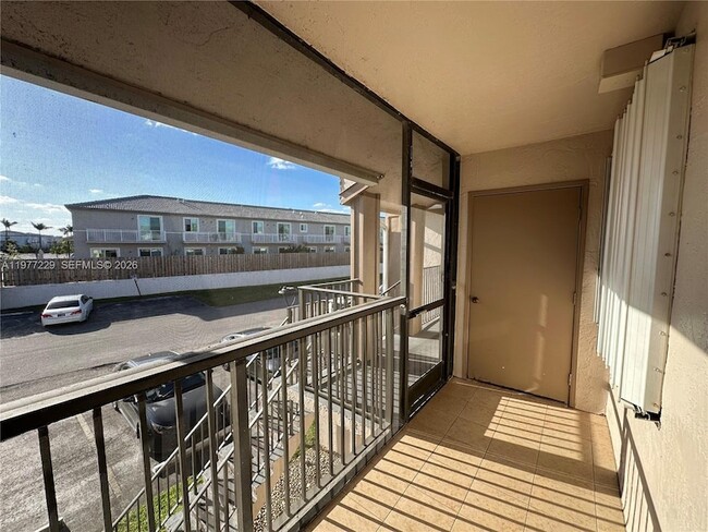 Foto del edificio - 1533 S Liberty Ave