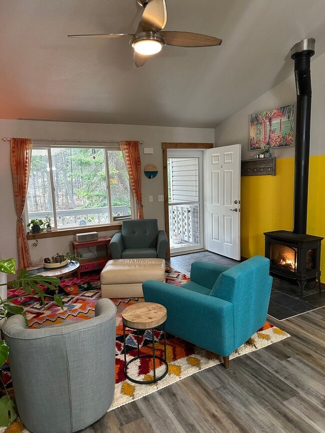 Building Photo - UNFURNISHED Three Bedroom in the Woods ~ Huge Outbuildings with Sauna ~ Garden~ Acreage!