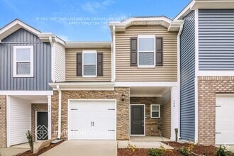 Building Photo - 952 Greenville Wy